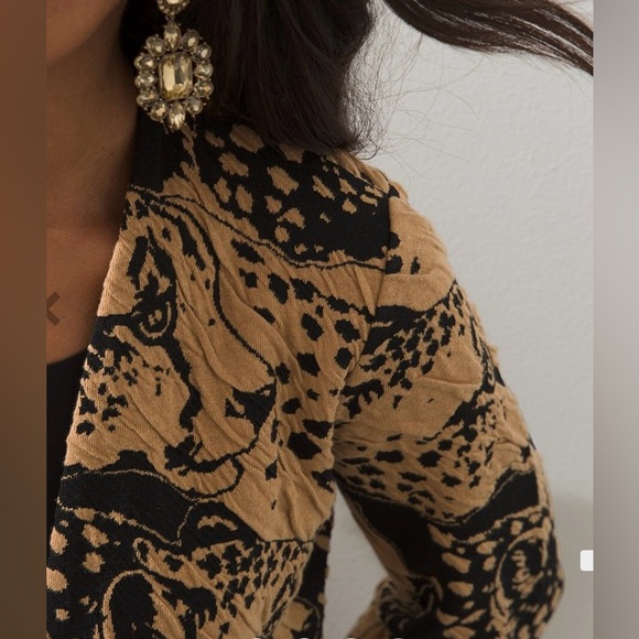 Chico’s Animal Print Jacquard Cardigan - Picture 9 of 12